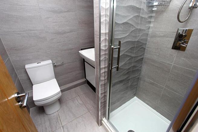 En Suite Shower Room