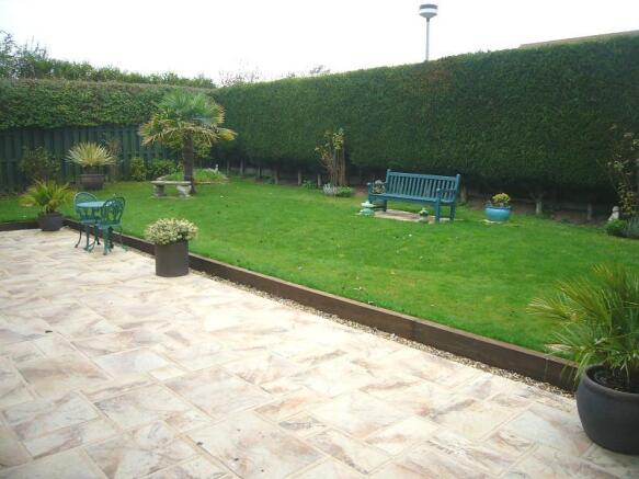 GARDEN2