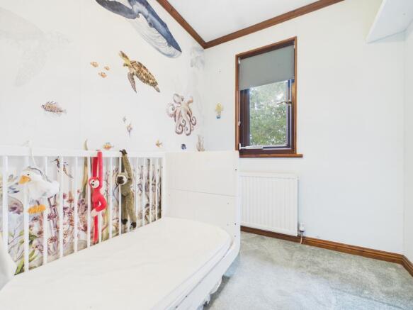 4 bed Detached to rent Image 12