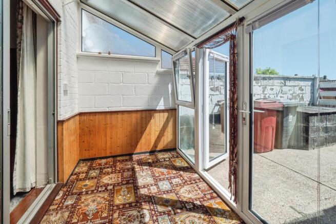3 bed Terraced for sale Image 5