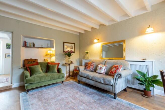2 bed Terraced for sale Image 7