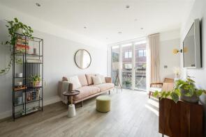 Flat 505, 25 Whitemantle Court, Rookwood Way, London E3 2YY
