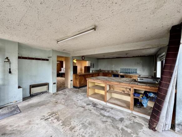 Kitchen Diner