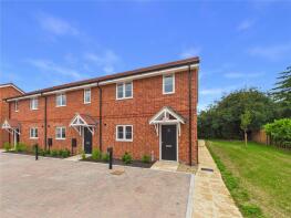 8, Thomas Avenue, Felixstowe IP11 0YS
