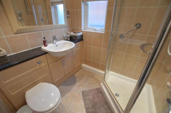 Shower room.jpg