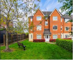 Flat 5, Fitzwilliam Court, Eaton Way, Borehamwood WD6 4UA