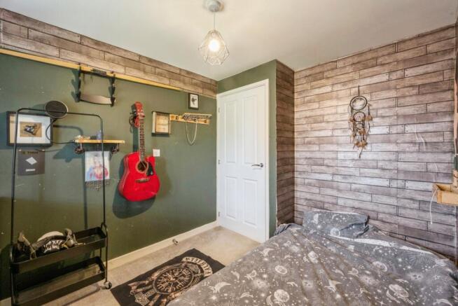 3 bed Semi-Detached for sale Image 11