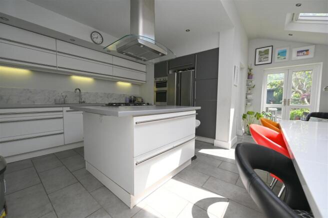 kitchen3.JPG