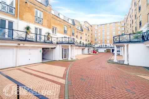 Steyne Gardens, Worthing, West Sussex, BN11