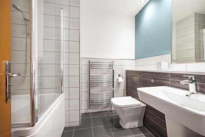 Ensuite.jpg