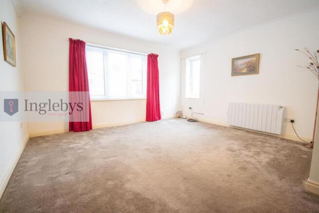 1 bed Apartment for sale Image 7