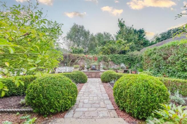 Constables -Church Farm House-89-1.jpg