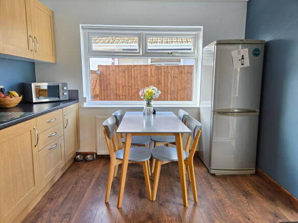Prince Avenue, Chapel St. Leonards, Skegness, PE24 5RR photo 4