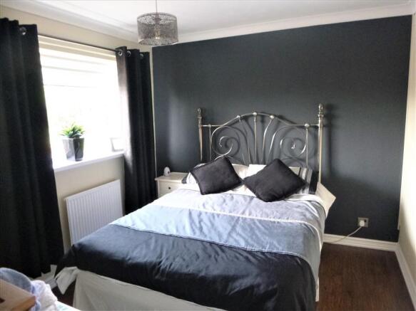 BEDROOM 2