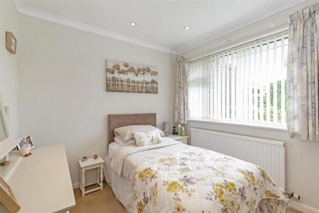 Bedroom 3-1.jpg