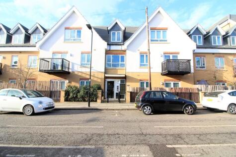 Featherstone Road, Southall