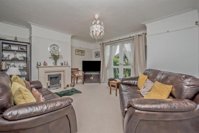 Living Room: