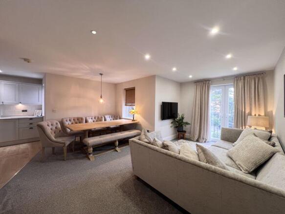 Open Plan Living Room/ Diner