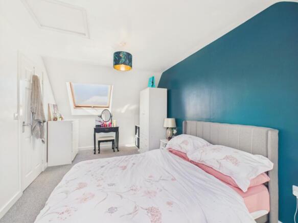 3 bed Terraced for sale Image 7