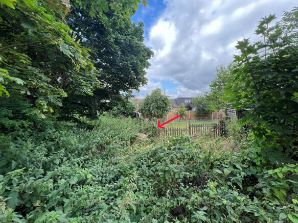 Image 1 - Rear ga...