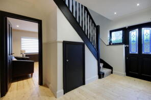 Bella Vista, Rhododendron Avenue, Meopham, Gravesend DA13 0TT