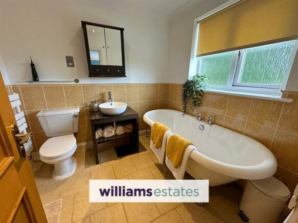 Ensuite