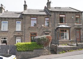 24, Hullen Edge Lane, Halifax HX4 8BN