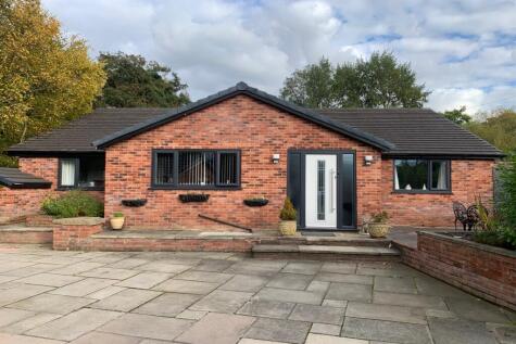 Pool Hollow, Off Harrop Road, Runcorn, WA7 5TE