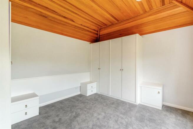 8509033-interior16.jpg