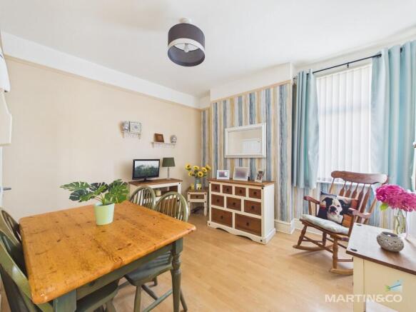 108, Whitford Road , Birkenhead photo 4