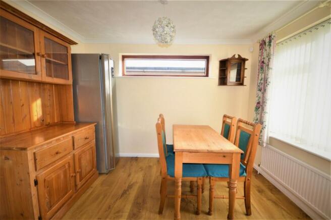 Dining room.jpg
