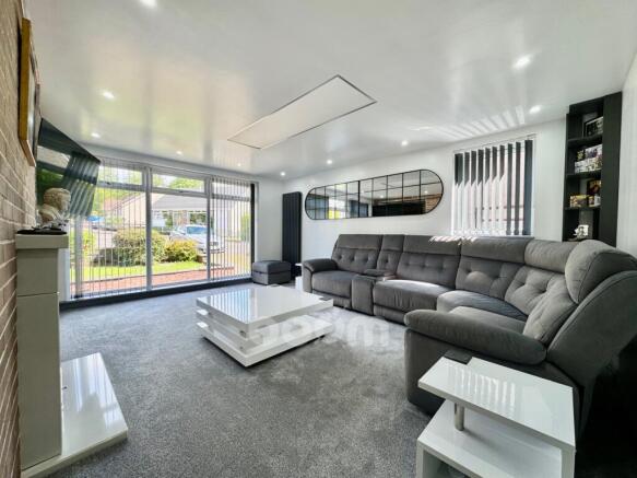 Arran Crescent, Beith lounge pic