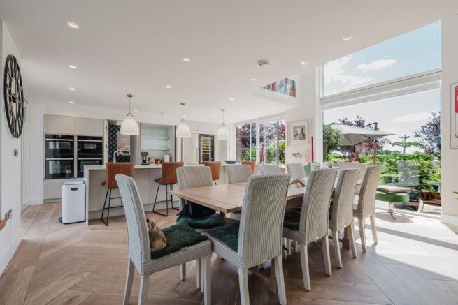 Open Plan Living Din