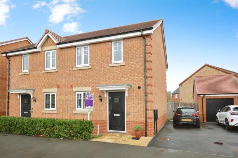 Spitfire Road, Southam, CV47