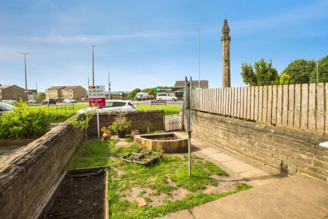 5 bed Terraced for sale Image 12