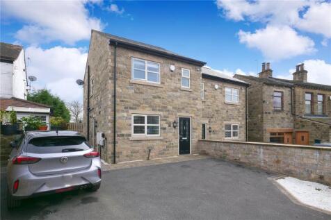 East Parade, Baildon, Shipley, West Yorkshire, BD17