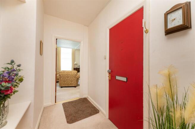 2 bed Apartment for sale Image 12