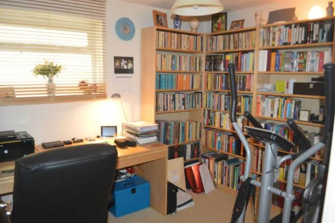 Photo 6