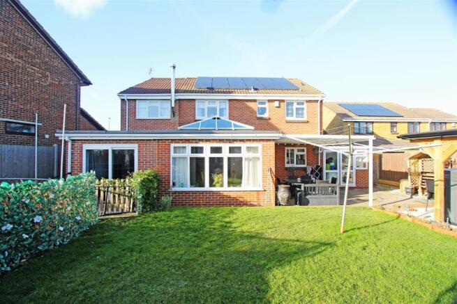 14Fallowfield-RearEle.jpg