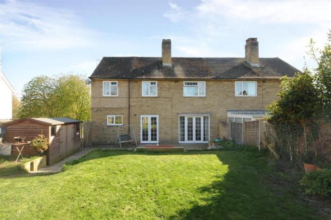rear garden to house
