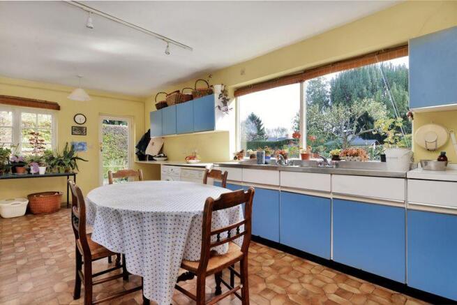 Breakfast Kitchen