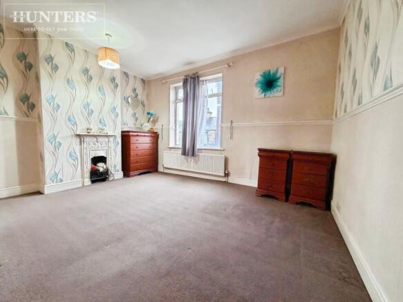 3 bed Terraced for sale Image 8