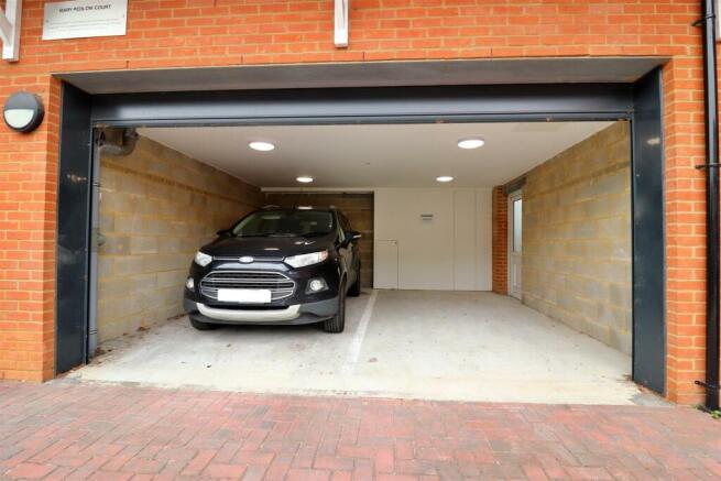 Garage.JPG