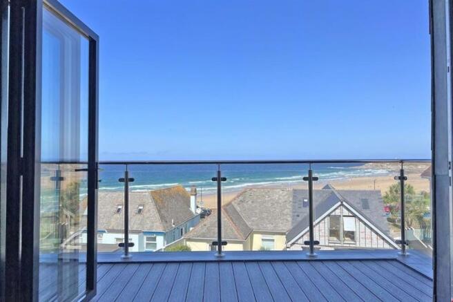 Pentire Avenue, Newquay photo 4