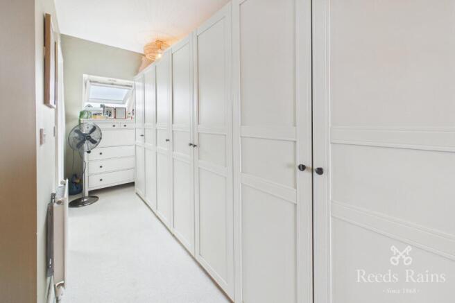 3 bed Semi-Detached for sale Image 10