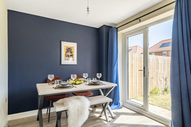3 bed Semi-Detached for sale Image 10