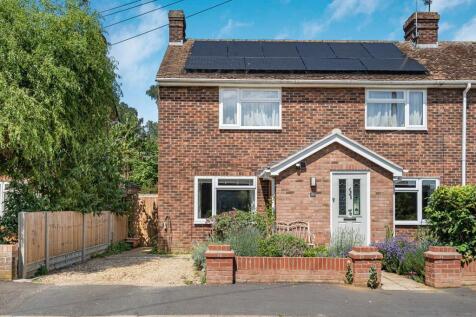 Cambridgeshire Close, Ely