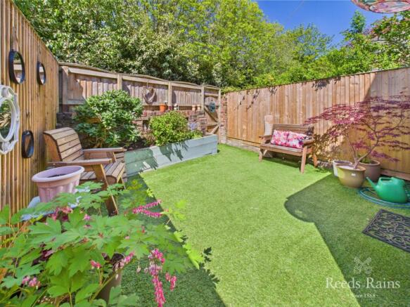 3 bed Terraced for sale Image 5