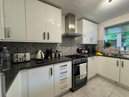 Colgate Place, London, EN3 6WR