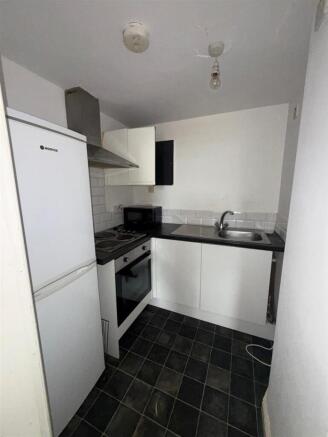 Kitchen 1.0.jpg